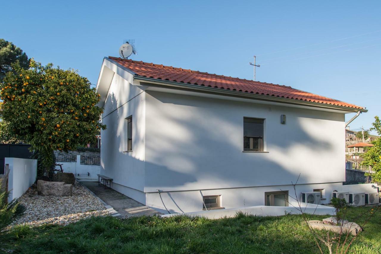 Вилла Casa Do Penedo Tangil Экстерьер фото